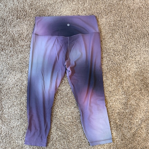 EUC Lululemon Purple Ombre Leggings - Picture 3 of 5